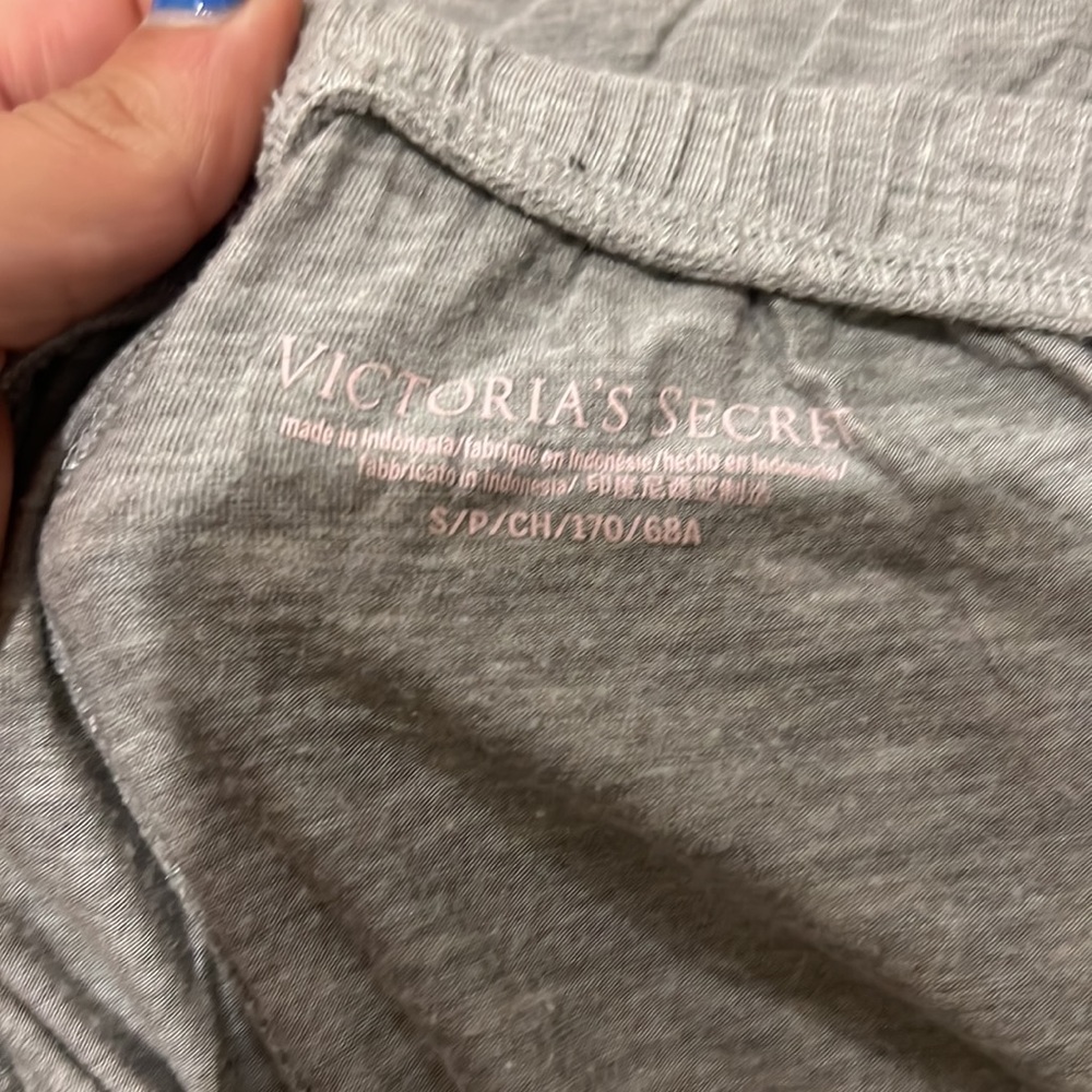 Victoria Secret PJs - Picture 2 of 2